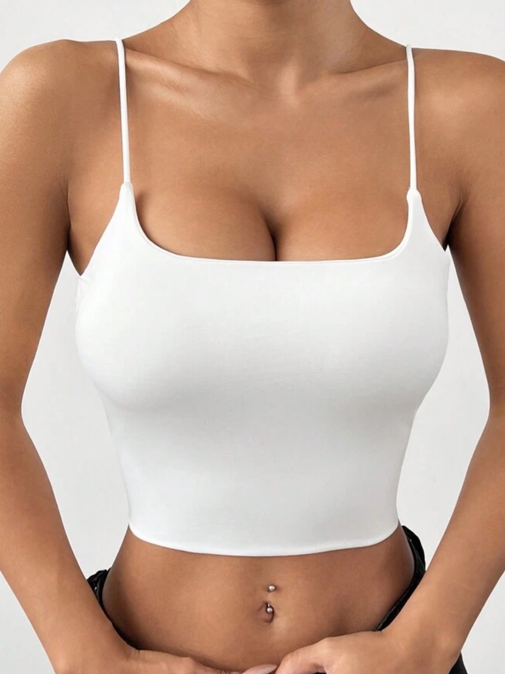 SHEIN• Slim Fit Crop Top
